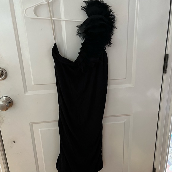 Women’s Dress-one shoulder-Size 1X - Picture 2 of 3